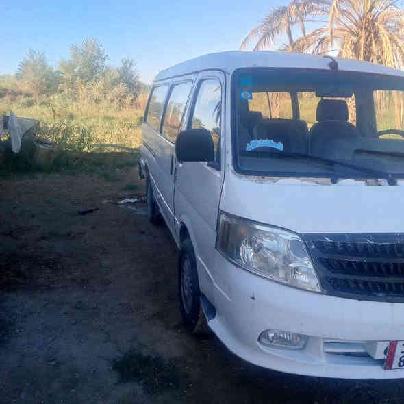 فتون 2008 
السنوية لل29 
رقم الشاصي مدكوك بالتكمة 
شرط التحويل
بغداد
ناحية الرشيد
***********
السعر 47
