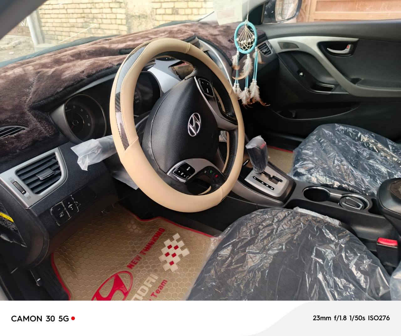 افانتي ❤️2011خليجي
كفاله ضربه وتبديل❤️ سياره ليبل واحد
بيه صبغ دوسات فقط وبيه بارد🥰 بلباب صدر وباب سائق وبلبنيد كد شبر  
كير مكينه صارلي شهر مبدلهن🥰
حداديه نافضه نفض 🥰 تخم تاير جديد بلباكيت
سياره تعبان عليهه بك لايت ،❤️أصلي توني شاده 
لايت امامي سكنات توني شادهن جدد منضومه زنون 
سياره تعبان عليهه كلش كله جديد 
سعرها 110 مجال حك جيه شراي🔥 يتفضل خاص وبخدمته
مكاني ناصريه مركز
***********
