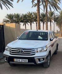 ساز Toyota Hilux 2025  ماشي 17.000 ساز  اوتو ماتيك بصمه تدفئة + تبريد ...