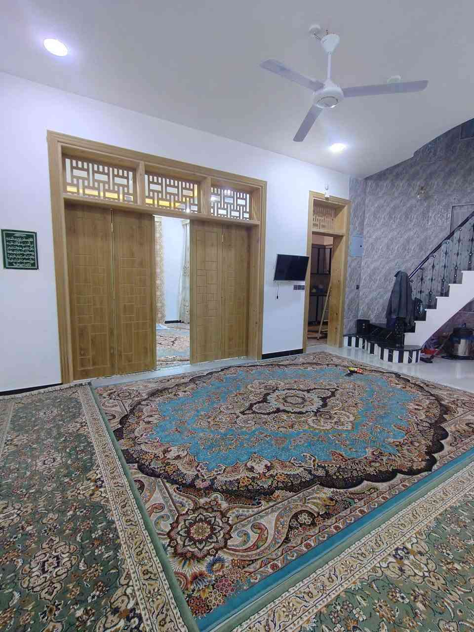 للبيع 102م بالجمعيه طابقين جديد خلف شارع القطعه واجه 8.5 نزال 12
***********
اتصال+واتساب
م/بوابة الغري
