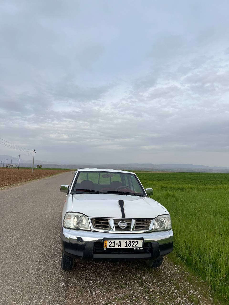 نیسان پیکاب  2008
سەنەوەی و ژینگەو ڕێگەوبان تازەیە تا 2029
بەناوی خۆمانەوەیە   شاشە هایپات 
سبوخی نیە بەس  دووسێ پەڵە ساردی هه یه 
چوارتایەی لۆکە  بەشەرتی ڕەقەو تەقە 
مەکینەی لۆکە نەکراوەتۆ  هه مووگیانی بەشەرت
ژمارەی 
مووبایل  ***********
