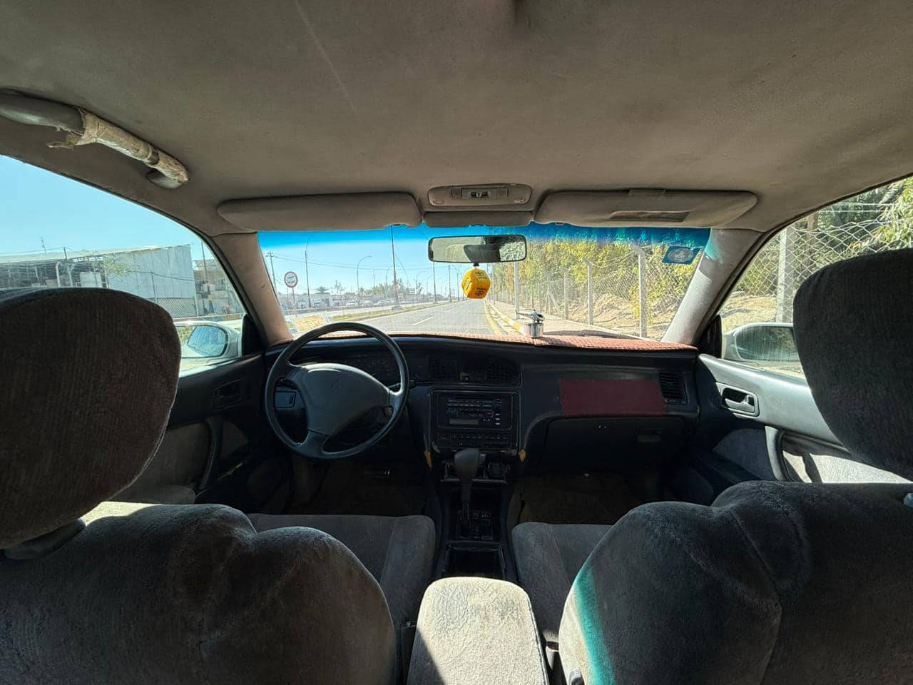 السلام عليكم 
بطه منفصل مديل ١٩٩٢ 
سياره مكفوله من كلشي فقط مكانات صبغ اثر جراد 
سياره كلشي شغال تبريد كهربائيات سنتر لوك 
رقم انبار مشروع وطني باسمي رقم انكليزي 
مكاني نجف سياره عارضها ب ٥٧ وبيها مجال قليل 
***********
