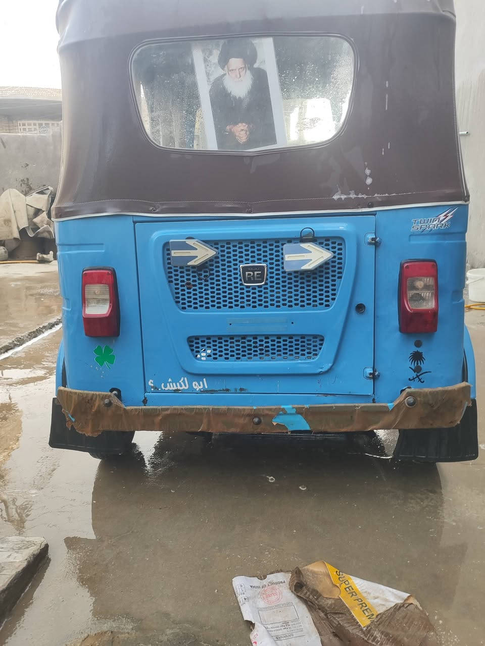 السلام عليكم تكتك  للبيع كفاله محرك وكشر موديل 2022 شهر 7  رقم وسنويه سعر 8500 وبيها مجال شراي يتصل ***********
