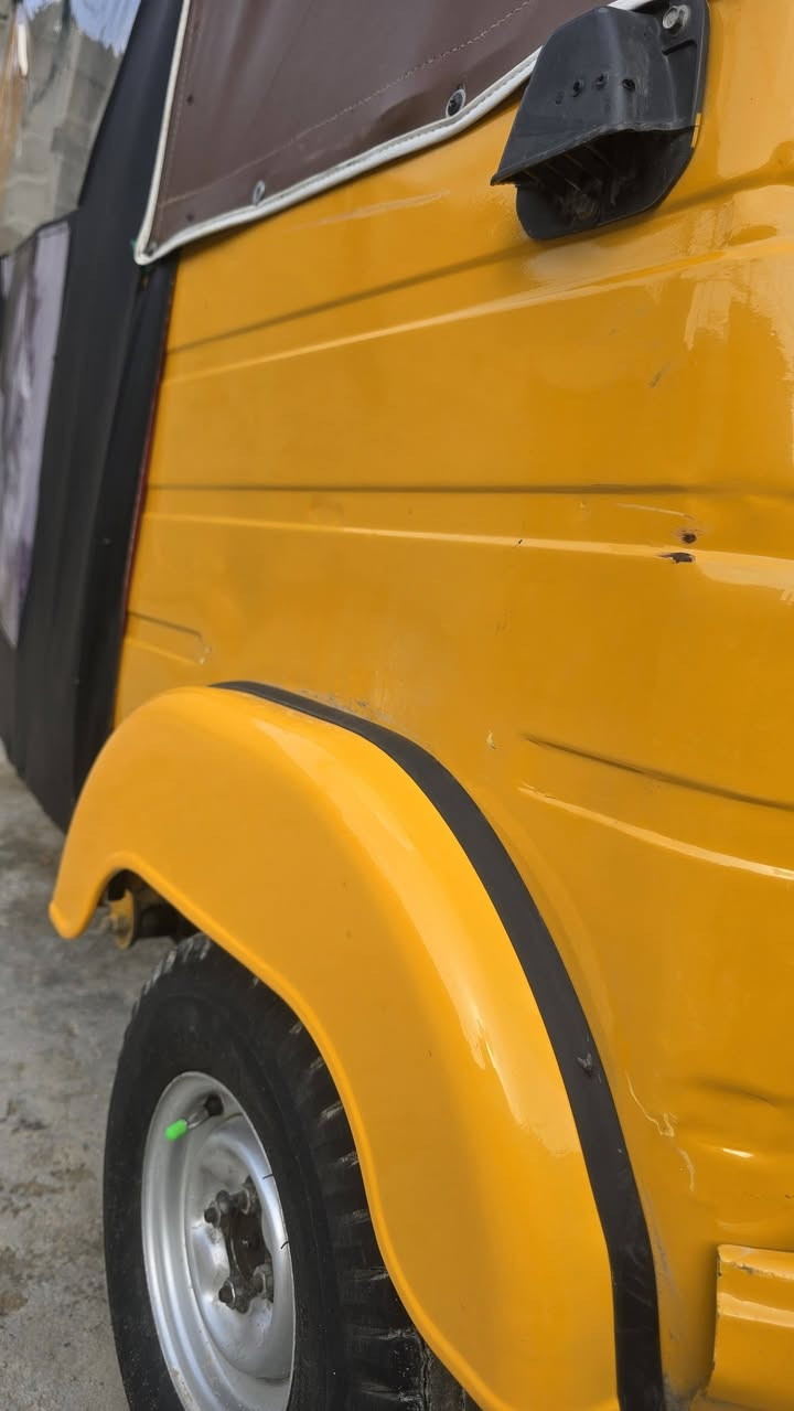 سلام عليكم للبيع موديل 19شعر12يوم30يعني عشرين رقم وسنويه تحويل مباشر بسمك😃تخم تاير سفريات دوشمه كله جديد اكفلك مكينه تنقيص تبخير اطيك تراي وين متريد بغداد الصدر السعر6 و200
***********
