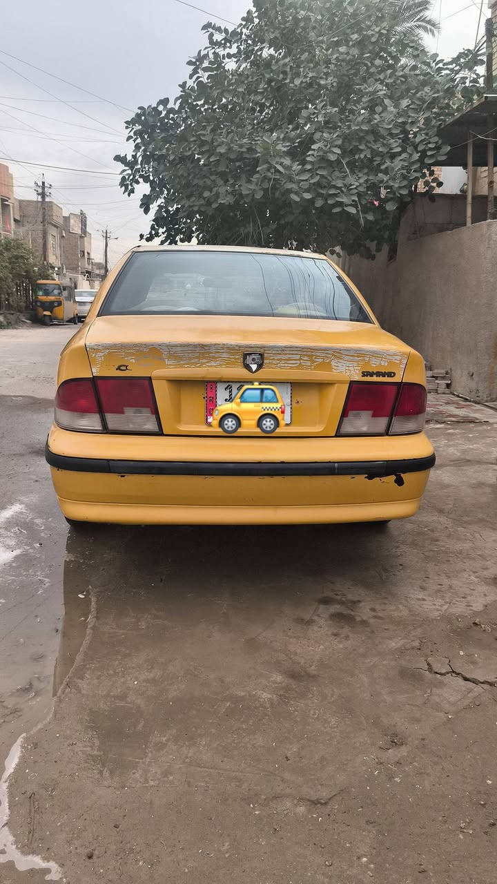 من رخصة صاحب الكروب
اللهم صل على محمد وال محمد 
سمند 11 سيارة رقم بغداد انكليزي الجديد جاهزه كير مكينة تبريد تدفئة سيارة استخدام شخصي داينمو جديد سلف جديد صدر جيد بيه ويل كب اصلي سمند يخبل 
 مصفر هيئة وغرمات السيارة بأسمي شرط التحويل
العنوان بغداد حي اور ال 600
سياره بيه ملاحظات قليله 
السعر 30 وبيه مجال 
***********
