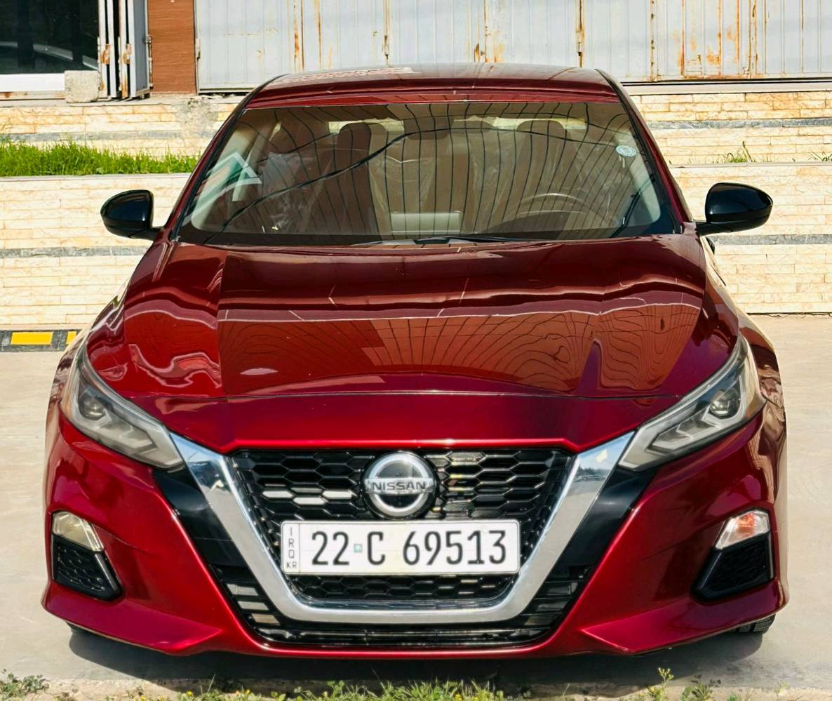 للبيع التيما SR 
موديل 2019
السعر 134
***********
الون ماروني 
تحكم ستيرن 
تثبيت سرعه 
كاميرا خلفي 
منضومه زنون 
رادار 360 درجة 
كشن جلد +كهرباء 
ويل كب بلادي 
سياره بدون ايرباك
ماشيه 78 ميل
سونر مرفق مع الصور
رقم أربيل سنويه رقم جديد 
تريد تحويل او وكاله
رقم الشاصي 1N4BL4CV5KC170165
مكان السياره ديالى خانقين