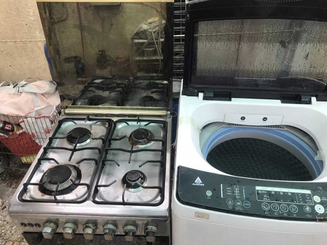 السلام عليكم غسالة الحافظ +طباخ شغالات السعر اثنينهن ٨٠ الف العنوان الغزالية ***********
