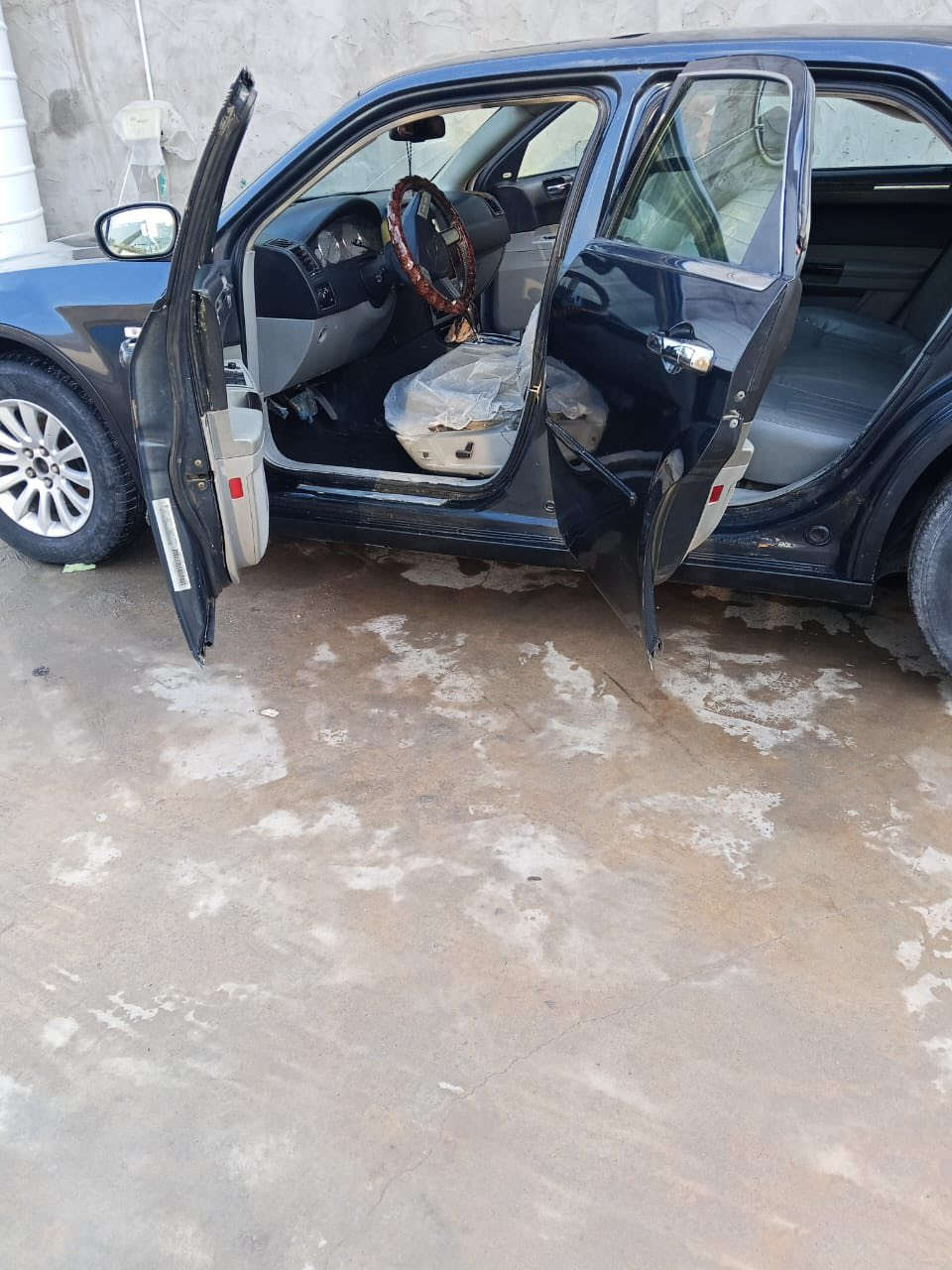 سلام عليكم ورحمة كص جنطه
ابامه  موديل 2010أصل 
محرك ب كارتون
حداده 100
(((متومه ارقام وسنويه الانكليزي شمالي))) 
تحكم ستيرن + حساسات 
شاشه كبيره كار بلي 
ويل 20اصل 
(تبريد ثلج ❄️
‏أنت طبق الأصل كفالة سرقة عشائر
السياره جاهزه كلش  نضافه ١٠٠% 
#السعر 45
اتصال ***********
بصرة‭0 773 730 8774
