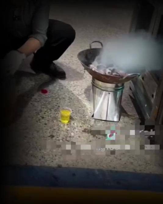حل لجميع انواع دخان المطاعم


**إذا كنت صاحب هذا الإعلان وتريد حذفه لأي سبب، رجاءا أرسل رسالة إلى الدعم الفني**