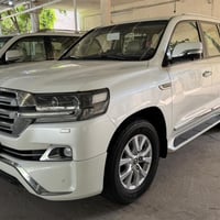 لاندكروز GXR • ٢٠١٨ • رقم بغداد