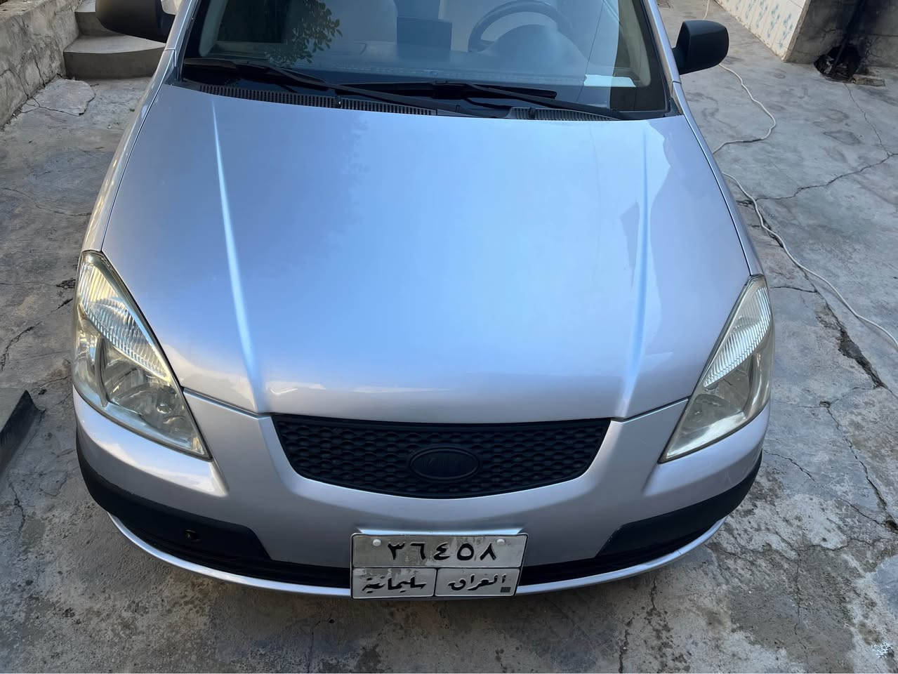 سياره كيا ريو موديل 2009 
محرك 16 
صبغ عام جماليه بدون ضربه وبدون دواخل 
سياره حيل حلوه وجاهزه بدون مصرف 
بطاقه بانزين بيها 
سعر 80 وبيها مجال 
مكاني كركوك 
ما اجاوب ع تعليقات 
*********** كركوك, العراق
