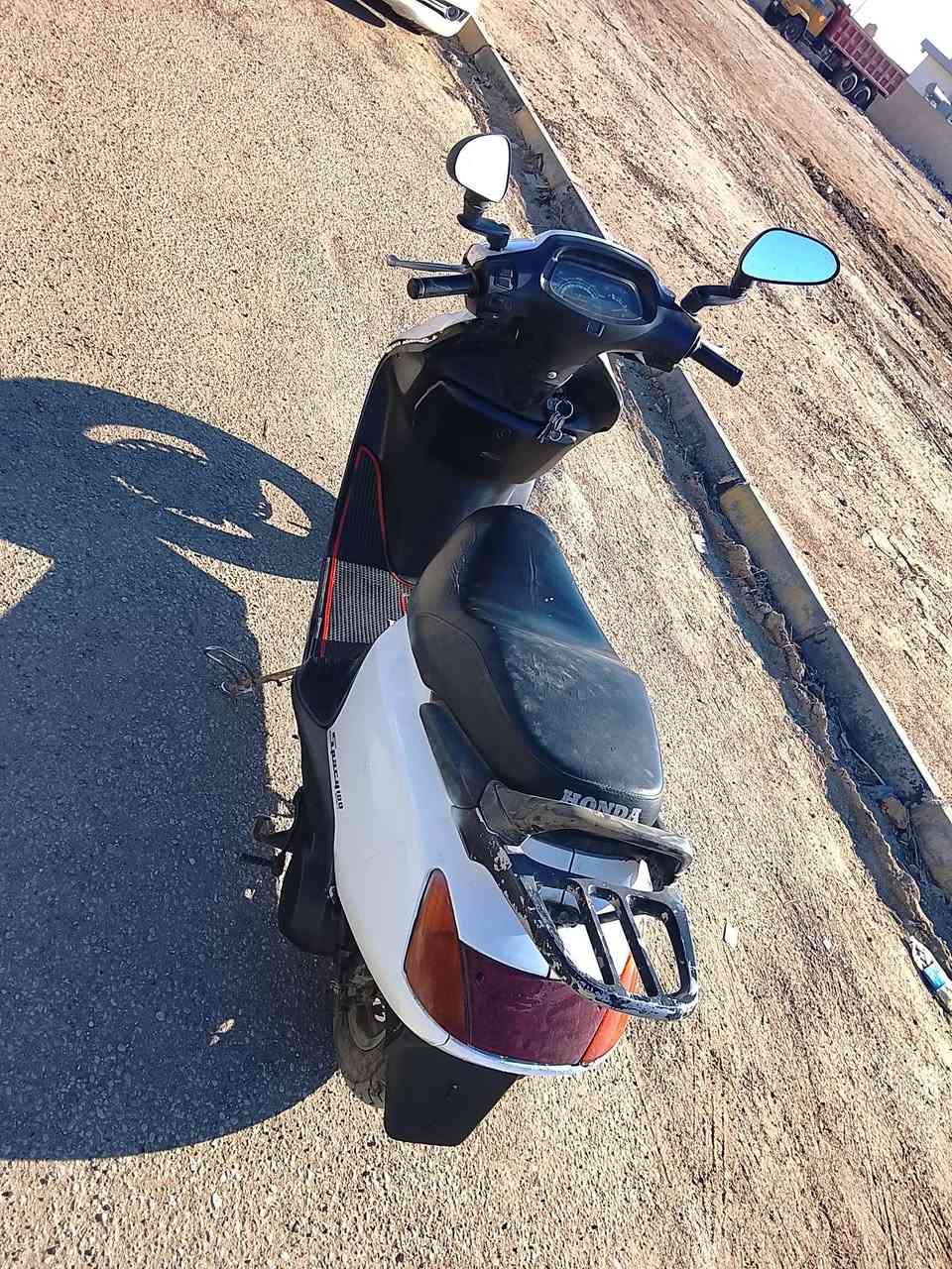 السلام عليكم سبيسي للبيع شغاله كهربائيات كله شغاله السعر مناسب كوت داموك ***********
