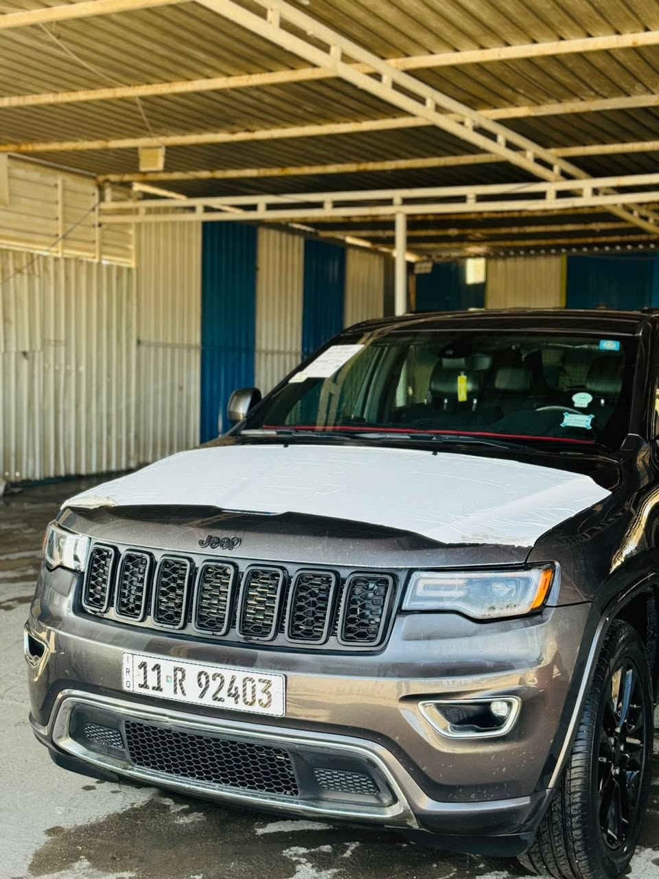 جيب 2018 بلاك توب 
مرقم بغداد بسمي حره 
صور حادثها بل منشور 
***********
