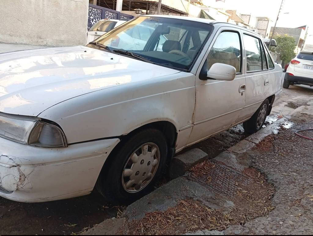 سلو موديل 96 سياره بدون صبغ كير عادي محرك بي خيط تبخير خفيف سياره شغاله وتمشي متنقص وحلوه السياره يرادلها ترتيبات بسيطه بااسمي تحويل مباشر هزه بيها السياره رقم بغداد السعر 27 وبيها مجال بسيط بغداد حي الاعلام *********** بغداد, العراق
