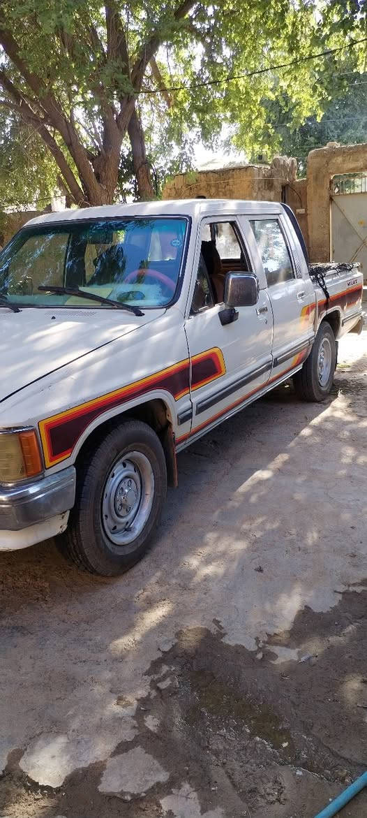 السلام عليكم للبيع بيكب ٨٨ رقم اربيل رقم جديد بسمي سيارة جديدة وحلوه مال جناي مكان قضاء كفري السعر و باقي التفاصيل الاتصال على الرقم ***********
