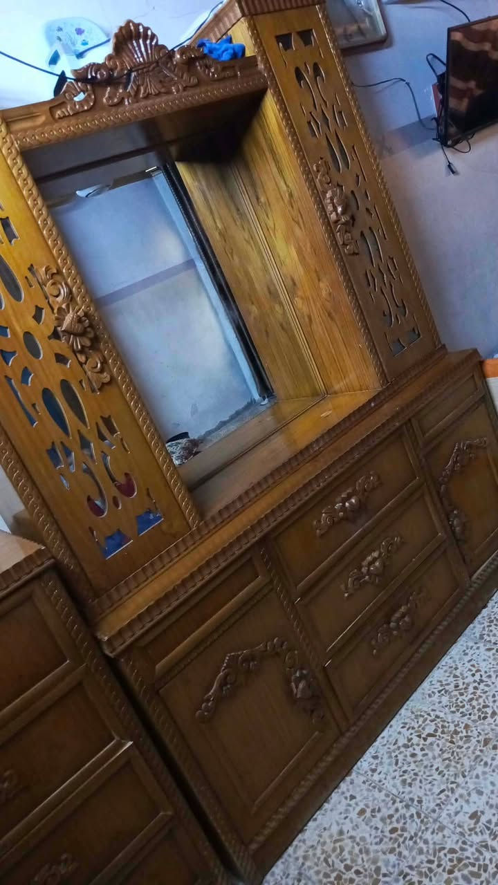 غرفه نوم صاج 5 ابواب ملحق شغل فصال ثقيل 
نظافه فوول السعر 850 موصل ايسر حي الميثاق


**إذا كنت صاحب هذا الإعلان وتريد حذفه لأي سبب، رجاءا أرسل رسالة إلى الدعم الفني**