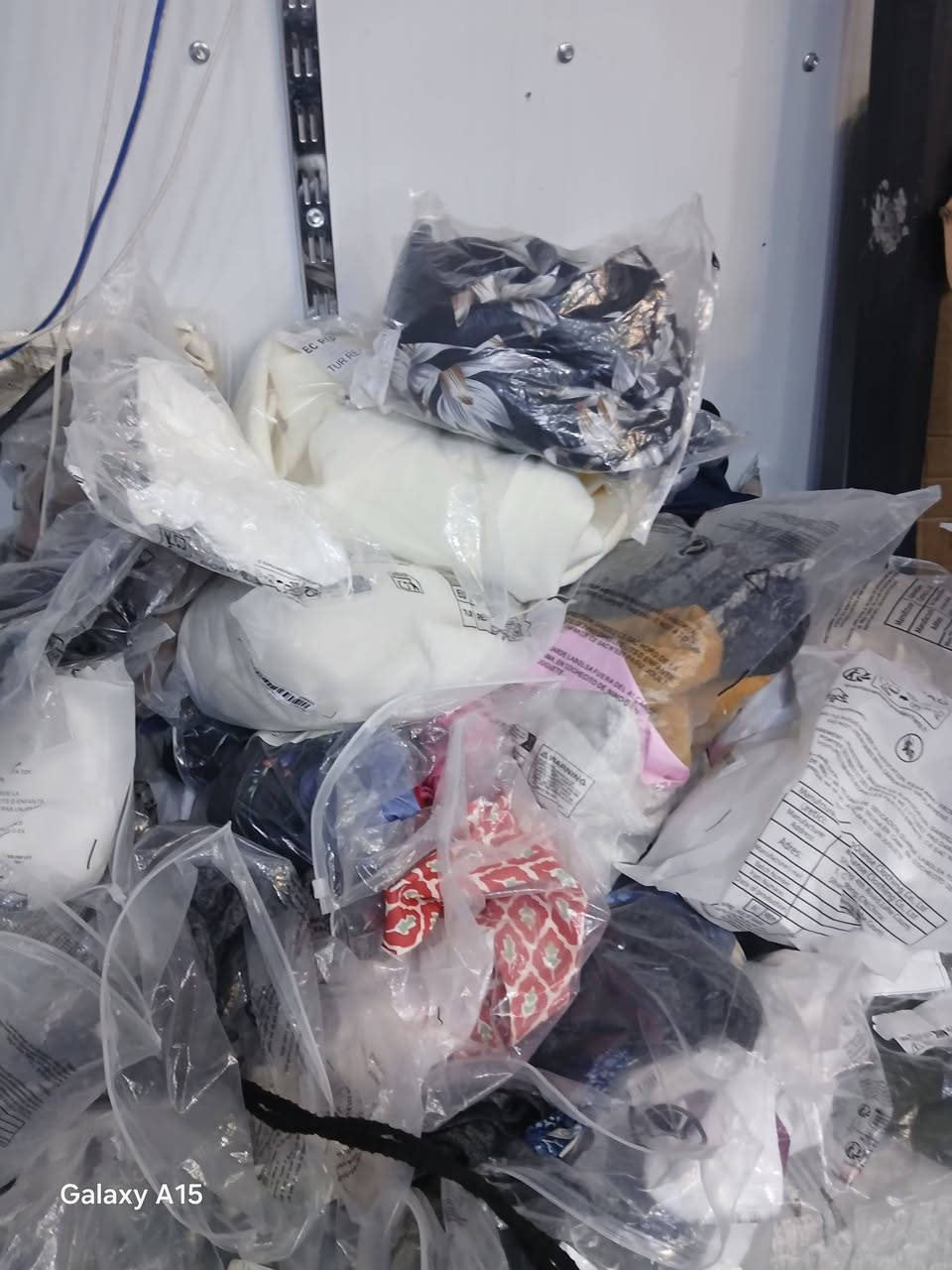 بسم الله وعلى بركة الله
 تم فتح بضاعه جديده 😍 
ملابس شي ان 
العنوان #فلوجه حي الضباط شارع المستشفى مجاور دكتوره محاسن اسم المحل مجمع الأخوين للتبضع


**إذا كنت صاحب هذا الإعلان وتريد حذفه لأي سبب، رجاءا أرسل رسالة إلى الدعم الفني**