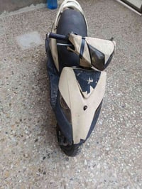 سلام وعليكم دراجه ثعلب شغاله وتمشي بس بيهة نواقص ويرادلهة ترتيب مكاني ...