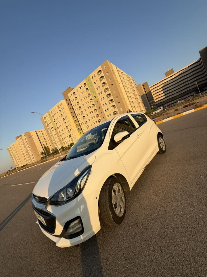 السلام عليكم
شوفرليت سباك 2020 خليجي كفاله عامه
ماشيه 57
شاشه كبيره
كامره
رقم بغداد 
نكليزي جديد وهزه جديده ثاني تحويل
كير مكينه مكفولات 
وبيها سونار هم
مكاني بغداد بسمايه 
السعر 95 وبيها مجال بسيط
***********
