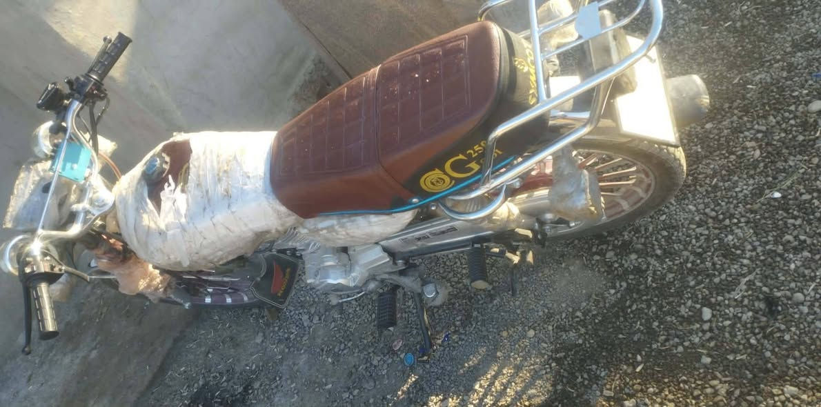 السلام عليكم ورحمه الله وبركاته سايم كوت موديل 25 محرك 250طياره يطلع معدل 139دراجه فول بعده زيروه سعره الصفر مليون او250او اني عارضه 925 دراجه كامله مناقصه برقي


**إذا كنت صاحب هذا الإعلان وتريد حذفه لأي سبب، رجاءا أرسل رسالة إلى الدعم الفني**