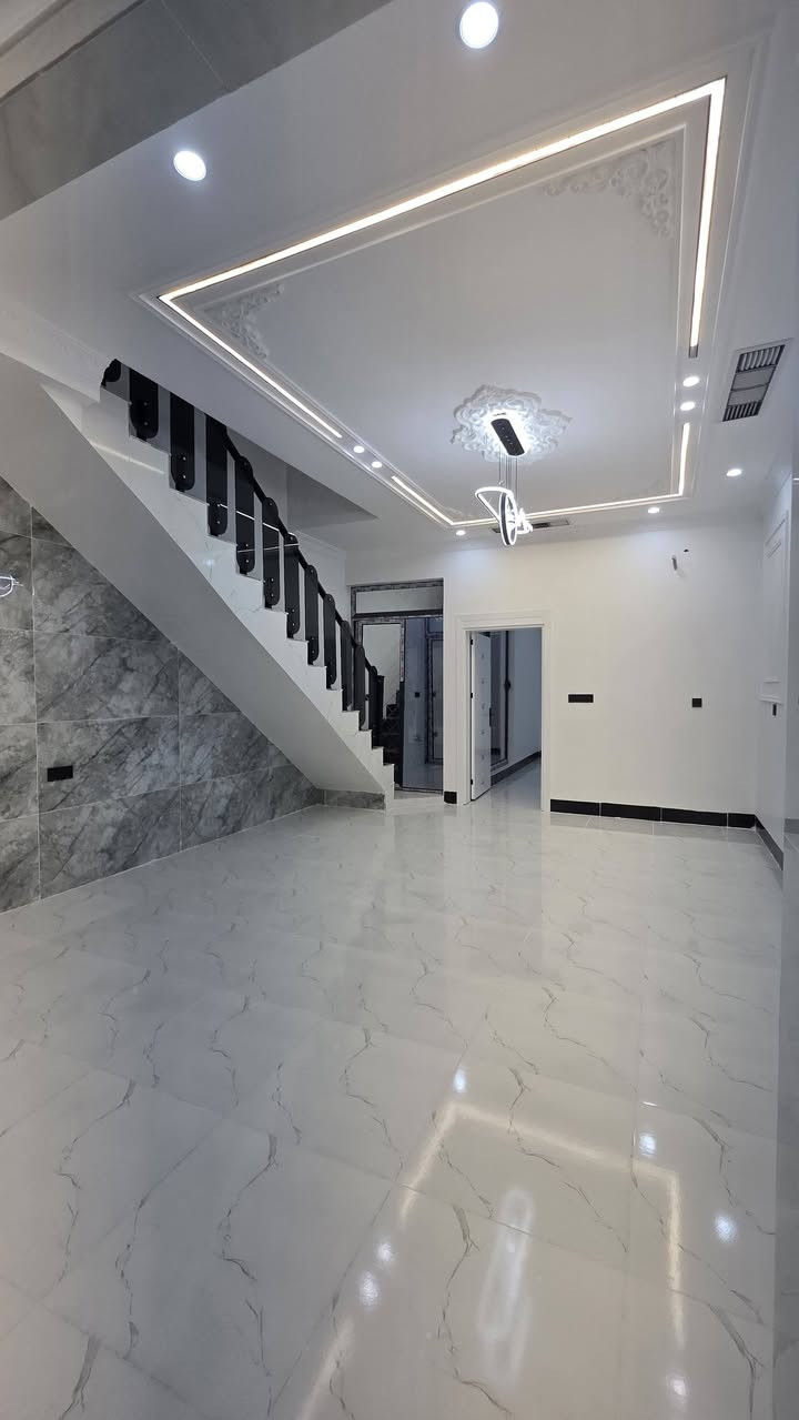 #خانوو_بۆفرۆشتن | #بیت_للبیع 

🏠 خانوو بۆفرۆشتن لە 5 حەسارۆك  سفر فوول  VIP
🔹 100مەتر + پێش ساحە🍀
🔹 2 طابق + بەیتوونە
🔹 3 ژووری نووستن (1 سویت)
🔹 مطبخ + مطبخ عمل
🔹  2 ھۆڵ 
🔹 2حەمام + 3 مرافق
🔹 دکتی موبەریدە
📞 ***********           
🔹 بۆزانینی نرخ ژمارە 1 بنووسە یان پەیوەندی بکە
▫️▫️▫️▫️▫️▫️▫️▫️▫️▫️▫️▫️▫️▫️▫️▫️

🏠 بیت للبیع حی ٥ حساروك  زیرو  فوول  VIP
🔹 100متر + گدام ساحە 🍀
🔹 طابقین + بیتوونە
🔹 3 غرفەنوم (1 سویت)
🔹 2 صالة
🔹 مطبخ + مطبخ عمل
🔹 2حمام + 3 مرافق
🔹 دکت مبردة 
📞 ***********
📞 ***********
🔹 لمعرفە سعر اکتب رقم ۱ او اتصل
▫️▫️▫️▫️▫️▫️▫️▫️▫️▫️▫️▫️▫️▫️▫️▫️
✰ ئەگەر موڵکەکانتان دەفرۆشن وێنە و زانیاری بنێرن کڕیارتان بۆ دەدۆزینەوە.
