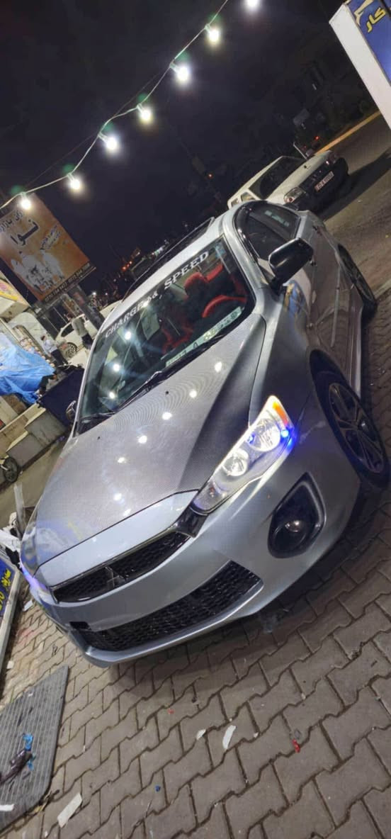 سڵاوی خوای گەورەتان لێبێت 
لانسەر قرش مواسەفات GT مۆدێل 2008 بۆ فرۆشتن 
سەیارەکە دوو پارچەی بۆیاخە بێ ناوگرتن و بێ قرچ بەشەرت 
چەمەلەخ= بۆنیت 

تازە پلاک و نۆزڵ و کۆیل و ڕۆنی مەکینەی گۆڕاوە هەمووی تازەیە 🧨

پۆڵیش و قەڵەمکاری بۆ کراوە 🩶
فوول جوانکاری و کەمالیاتی بۆ کراوە لە هیچ شتێکی نەقس نیە 

گێڕ و مەکینەی بەشەرتی ١٠٠ فیتەر تازە مەکینەی لۆکی خراوەتە سەر 

سەنەوی تازە بەسەر چووە ڕەقەمی تازەیە  هەمووگیانی بەشەرت 

سعری کۆتای 89 گەڵایە 
تکایە ئەگەر مووشتەری نیت نە تەلەفوون کە نە نامە بنێرە هەمووشتم نووسیوە  لەگەڵ رێزم 
بۆ هەموولایەک 💙 

0770 216 8420 Wats app+Viber السليمانية, العراق
