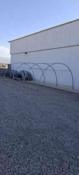 دوو جۆر بەیتی 6بە4رمان بۆهاتوتەوە نوییە بێچادرە جۆرێکی لەبۆری ئینجوڕوبح دروست کراوە نرخی85000هەزارە جۆرێکی تریشمان لەبۆری ئینجونیوی دروست کراوا نرخی110000هەزارە ناونیشان چوارقوڕنە گوندی گرجان کۆگای ڕێباز تۆربەی ژم***********ژم***********گەیاندنیشمان هەیە رانية
