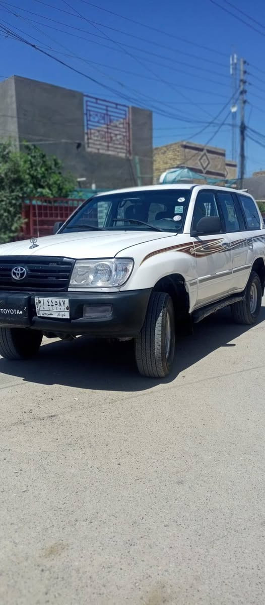 السلام عليكم مونيكا موديل 2000 سيارة جديده السيارة جاهزه من تبريد تخم تايير حداديه سيارة جاهزه بمعنى الكلمة مابيها اي نقص رقم كربلاء تحويل ثاني يوم السيارة صبغ عام بدون ضربه او شي فقط صبغ للجماليه كير محرك مكفولة يوجد فيديو توضيحي في المنشور عنوان ذي قار قضاء الفجر السعر المطلوب 90وبيها مجال للطيبين التواصل ع الرقم  ***********
