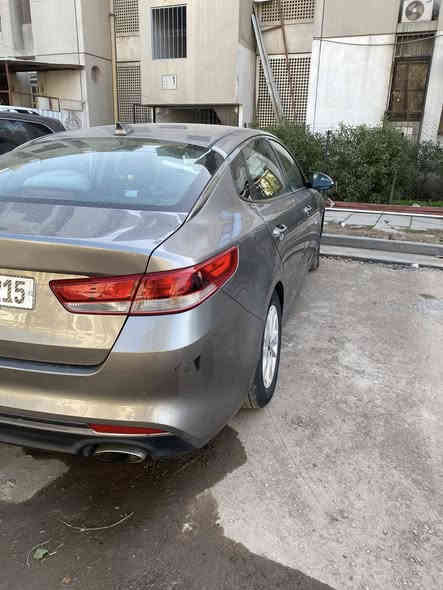 📣 للبيع كيا أوبتيما 2018 / فئة FE
السيارة ناعمة ونظيفة، استخدام شخصي.

🔧 المواصفات
 • محرك 4 سلندر اقتصادي
 • گير أوتوماتيك 6 نمر
 • دفع أمامي
 • زجاج كهرباء
 • مرايات كهربائية
 • ستيرن كهربائي ويه أزرار تحكم
 • تكييف شغال 100%
 • مدخل USB/AUX ونظام صوتي وكالة

📌 تفاصيل السيارة
 • اللون: (رصاصي)
 • الممشى: (107 mile)
 • الحالة: السيارة وارد امريكي حادث جاملغ خلفي وباب مبدل مثل ماموضح بالصور.
 
💵 السعر المطلوب

(135$) وبيها مجال

📞 للتواصل

(***********)
