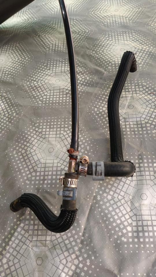 اغراض ايكونكس للبيع قيم واخذ
جوين طويل 
قفل بنيد 
تقسيم دبه مي راديتر
***********
