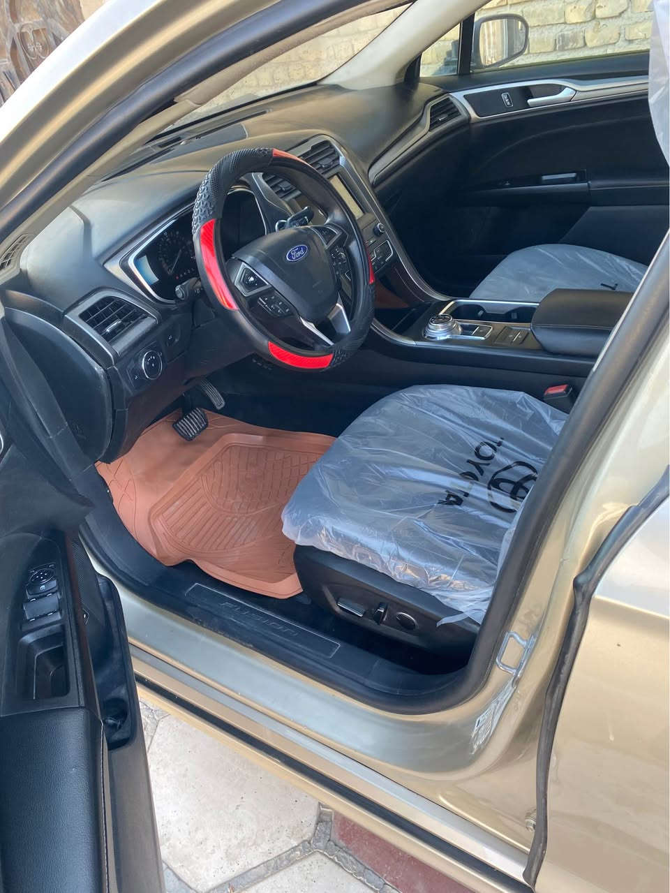 فورت فيوجن موديل 19 ماشيه 79 الف فول و مو واصفات محرك الفين هايبرد سونار بل منشور السعر 95 او مراوس حسب القناعه *********** بغداد, العراق
