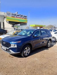 سنتافي موديل /3/11/2023 وارد امريكي السياره داخلتها 2024  السياره كلين...