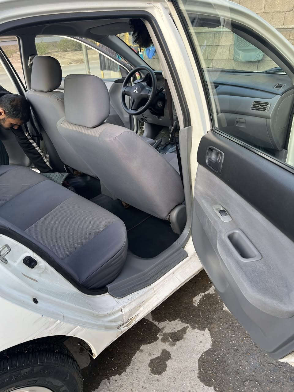 السلام عليكم لانسر 2009 رقم سلميانية الجديد
صدر كلة جديد وكلة شغالة ومكفولة كير ومحرك والكشر مكفول من الضربة والصبغ بية بعض الملاحضات تكحيل مامصلحة علمود أشوفهن بعينك
رايدة 87 ولشراي يتصل مكاني بغداد***********
