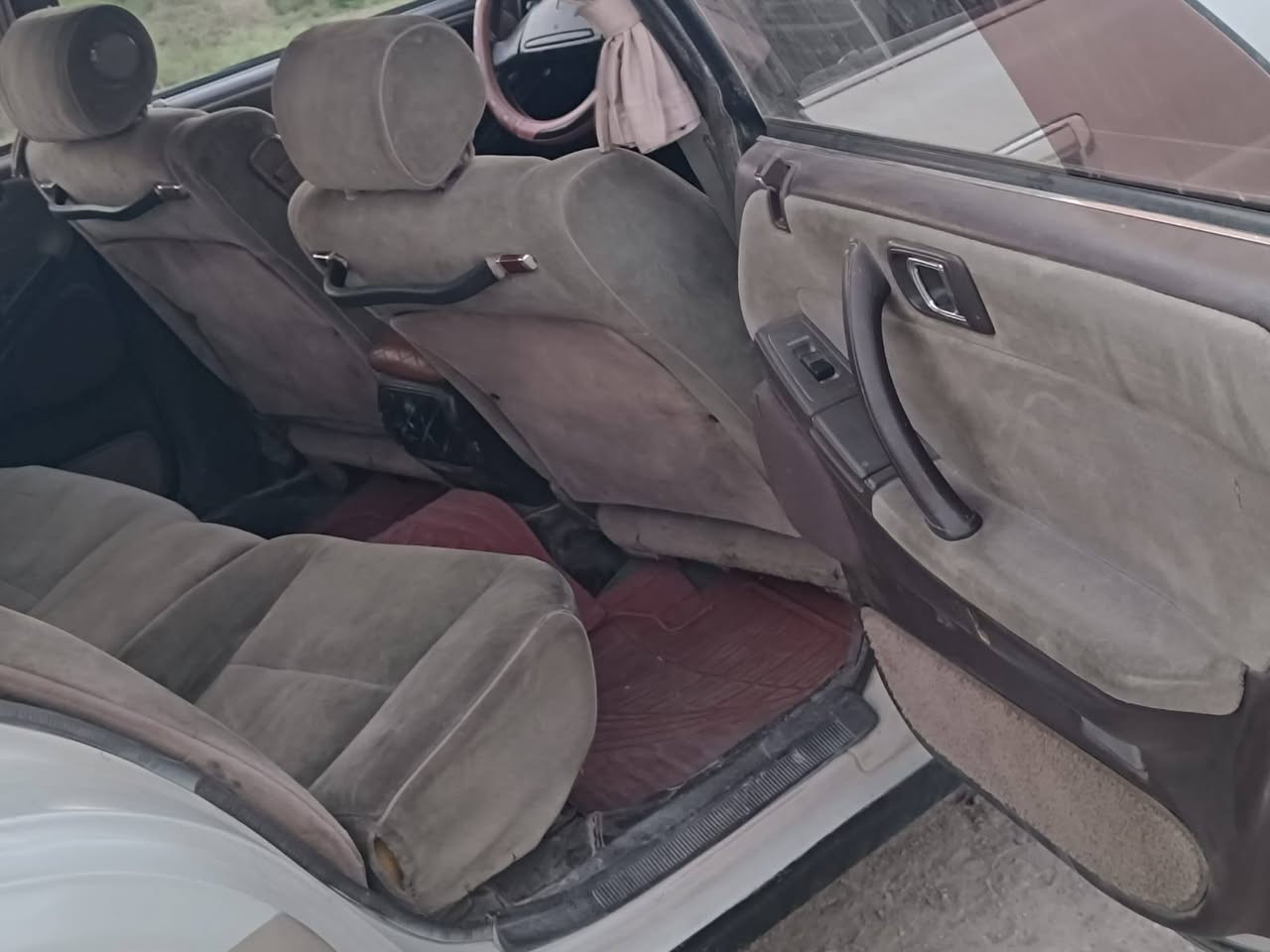 سلام عليكم من رخصت ادمن هارتوب سياره جاهزه مكنه كير حداديه كهربئات كله شغاله سنويه 31بسمنه مدور ثاني يوم مكلف بنشر صاحب سياره *********** تبريد شغال السعر 55 بيه مجال
