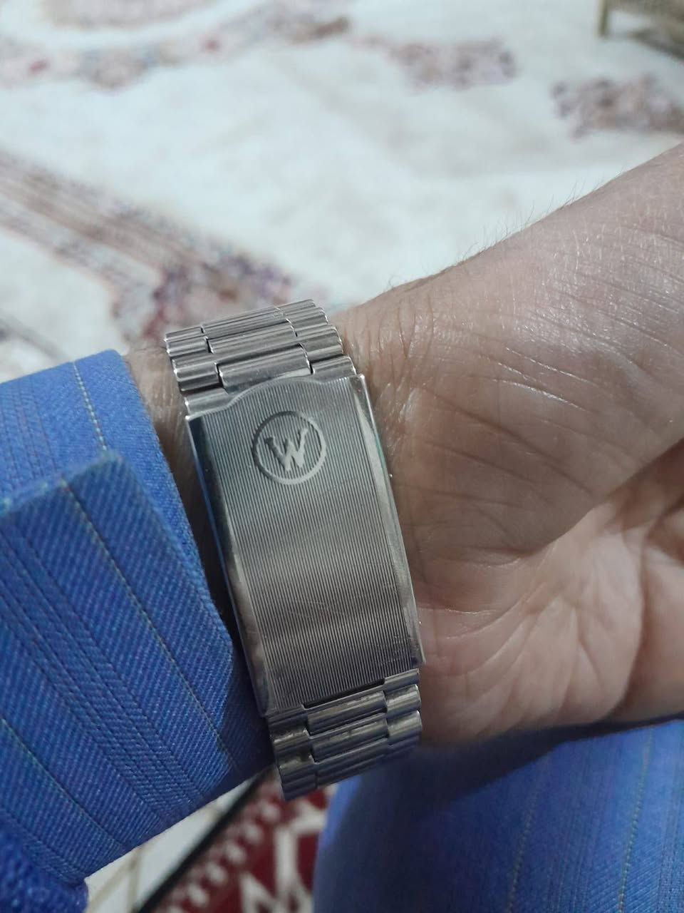 ساعه سويسري
للبيع اوتماتك 
اصلي 
المهتم خاص


**إذا كنت صاحب هذا الإعلان وتريد حذفه لأي سبب، رجاءا أرسل رسالة إلى الدعم الفني**