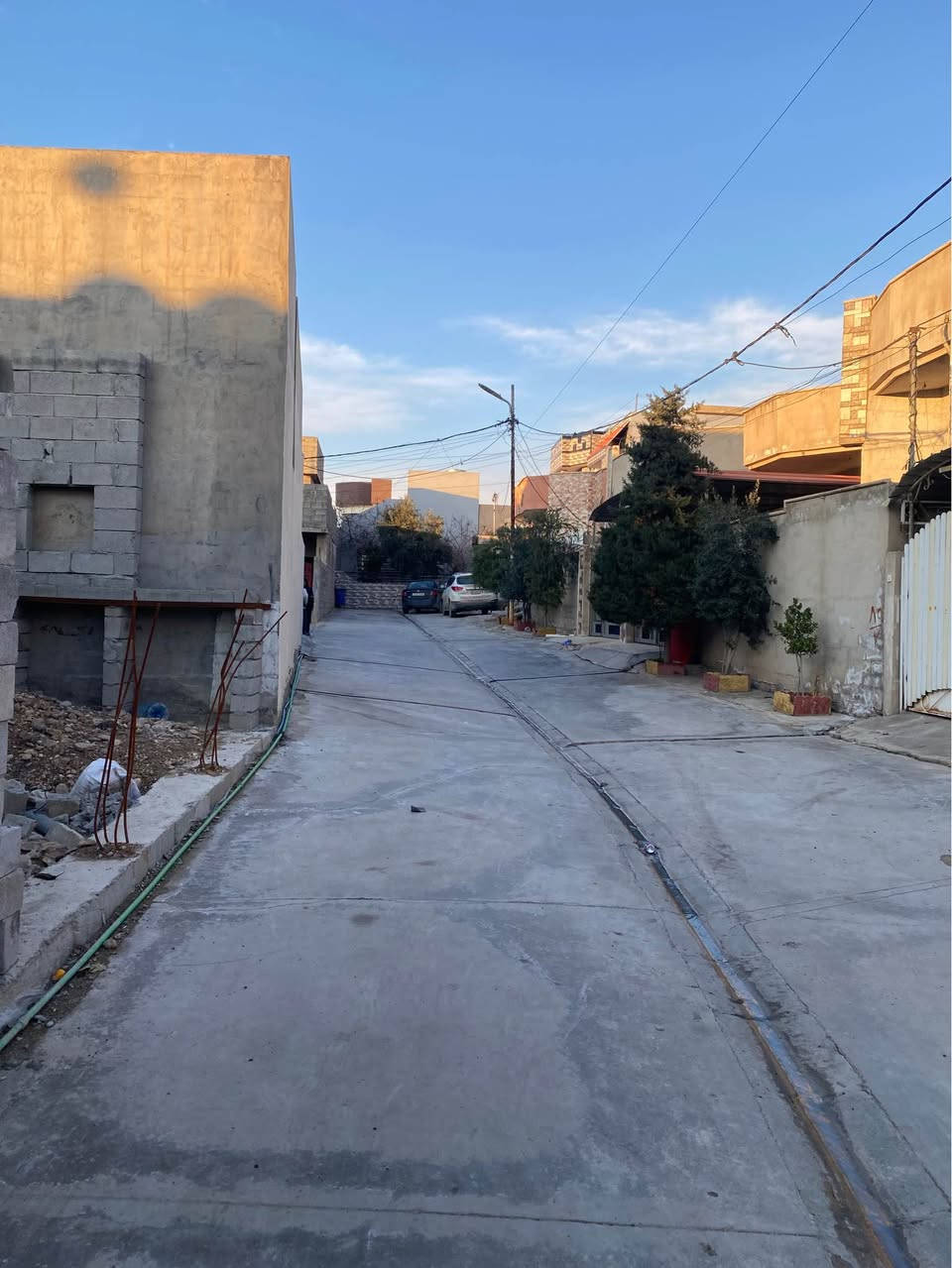 هيكل للبيع  
مساحة 100 متر
واجهة 6.5
العمق 15،35
بيها وصل بلدية مستقبلاً تصير سند ملك صرف
بداية القوسيات المربع الذهبي ثاني فرع بعد مفرق تكليف
فرع مبلط خدمات ماء كهرب 
منطقة هادئة ومرتبة
للأستفسار الأتصال على
***********
او مراجعة مكتب العباسي موصل, نينوى
