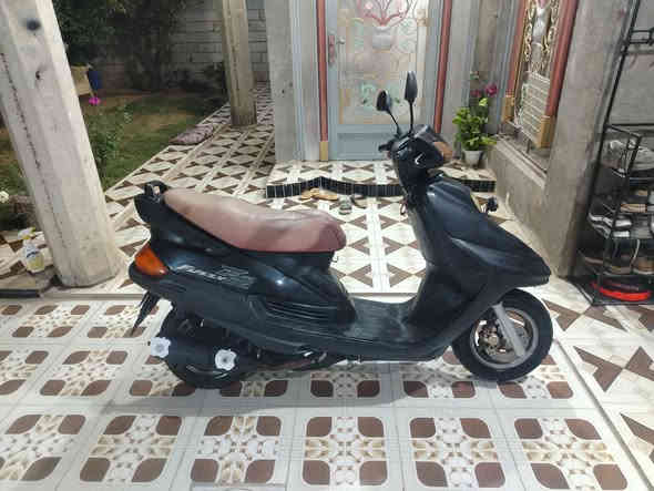 السلام عليكم
اقرا التفاصيل واتصل واني بالخدمه 

للبيع دراجة فراشه سرعه 140  شرط بوشه بلادي شلعه معدل كهربائيات كلها شغاله ما بيها شي ما يشتغل فقط الاشاير ما تشتغل محرك شرط الفحص  لا تنقيص ولا تبخير لا نضوح كلها على وضع الشركه دبلات بلاديات فول امامي وخلفي شرط لايت زنون شغال بك لايت شغال هندر دفره وحده سلف شغال عايزها باتري فقط تايرات جدد قبغ بانزين جكمجه جنطه كله علسويج قفل ستيرن كلمن سويجه وحد استانه تعليك استان صفح جاملغ خلفي بلادي جفايات يدأت بلادي كفرات اصلي شرط بلاديه مو تجاريه مري مال شركه كامله مكمله خير من الله وصور كدامك واحلى من صور قبل شوي اخذتهن

السعر 375 وبيه مجال حك الجيه.

للاتصال علرقم
***********
