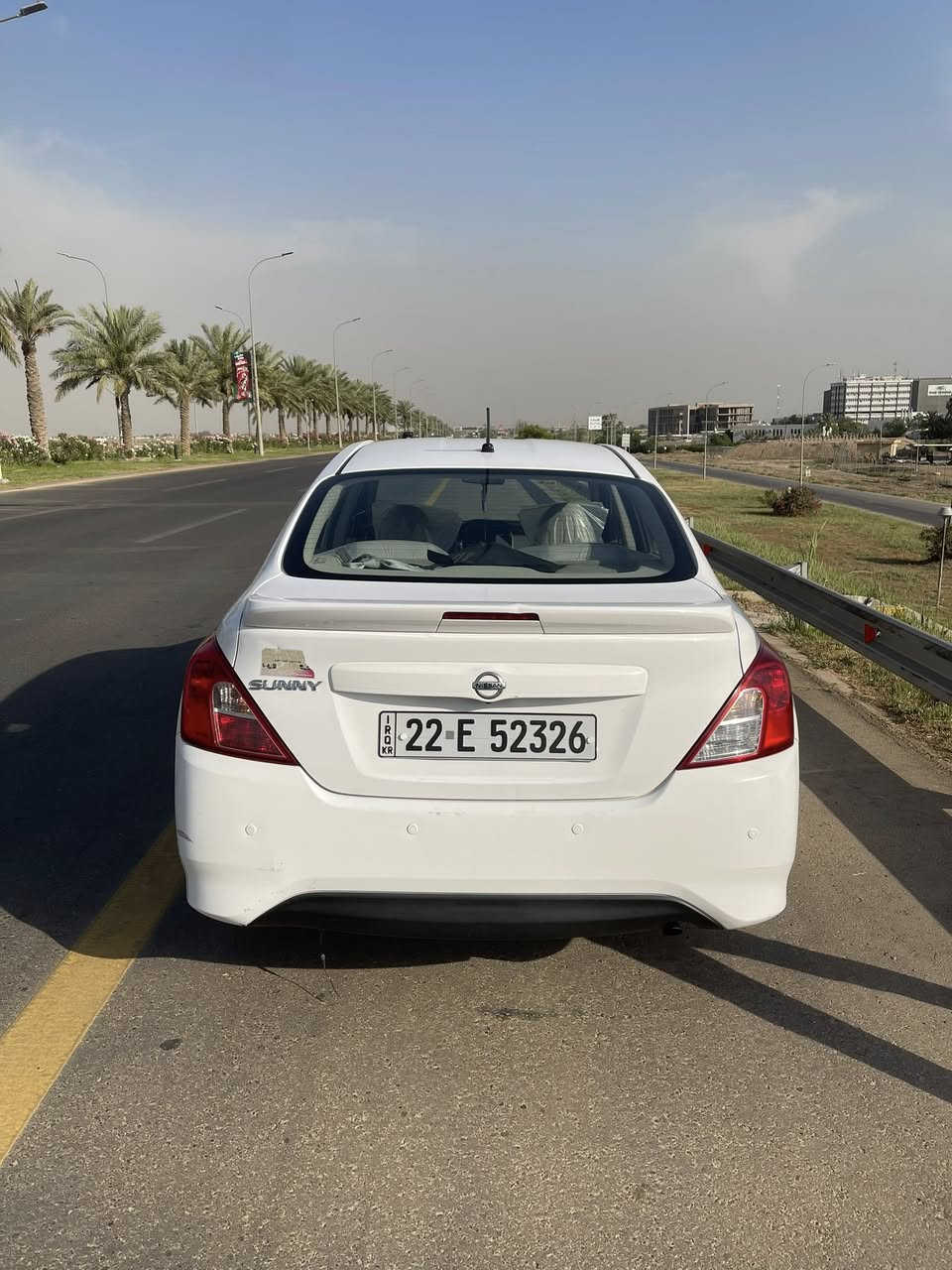 نيسان سني ٢٠١٩ هندي بليته زركة
ماشيه ١٣٢ الف 
السياره بدون بارد بدون صبغ مكفولة فقط رصعه بالباب جهة السايق ممسويها كاميرا حساسات خلفية وشاشة شادلها
بلكات نوزلات فيتم جديدات كلهن شادهن يم طلال 
صيانة منظومة التبريد صيانة لدهن الكير
السيارة على ايدي كل ست اشهر اسويلها صيانة كاملة
السيارة ما بيها اي نقص السعر ١٠٥ وبيها مجال
مكان السيارة بغداد 
***********
