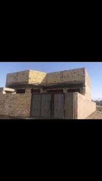 بابل القاسم • ٢٠٠م • غرفتين