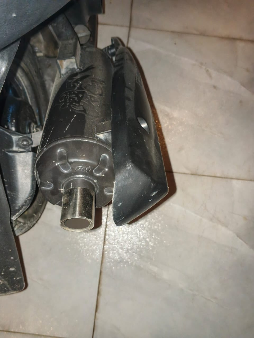 كزوز إف ام مراوس بكزوز عادية كاتم صالنصة نظيفة وحلوة ❤️‍🔥


**إذا كنت صاحب هذا الإعلان وتريد حذفه لأي سبب، رجاءا أرسل رسالة إلى الدعم الفني**