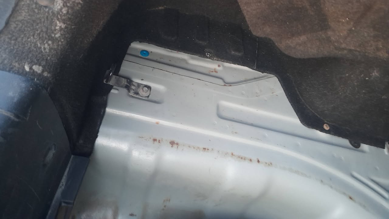 السلام عليكم افانتي 2010 للبيع العنوان باب الجبله رقم الهاتف*********** شدوا بها مجالي١٠٠
