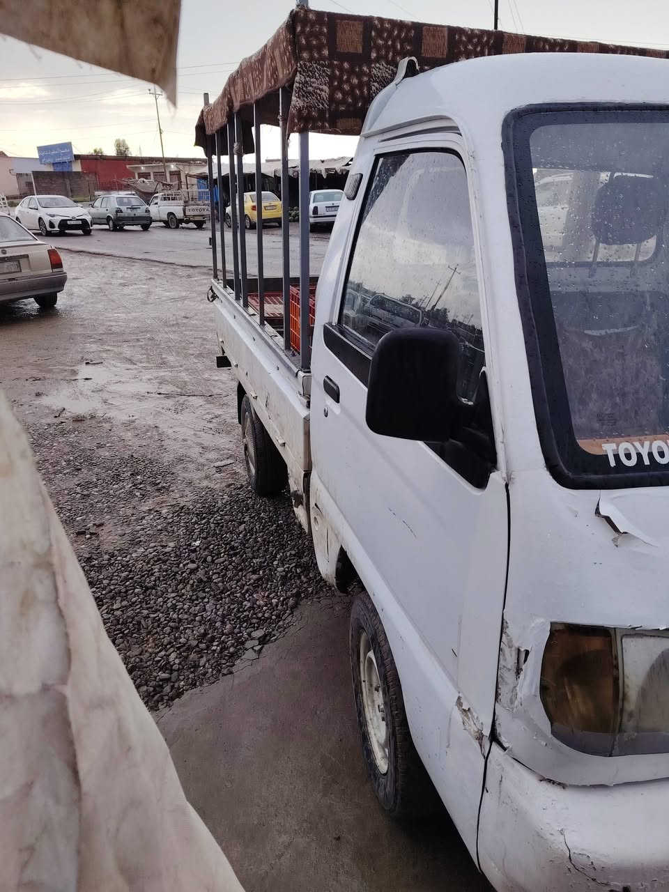 السلام علیکم فاو 2007 کیر محرك جديد  صدر کهربائیات بدون عیب اوراق کاملة بدون صبغ شاصي بلادي سيارة كلها بلاد مكاني جنوب الموصل الكياره   الشراي يتصل ***********. سعر 16 وبيه مجال
