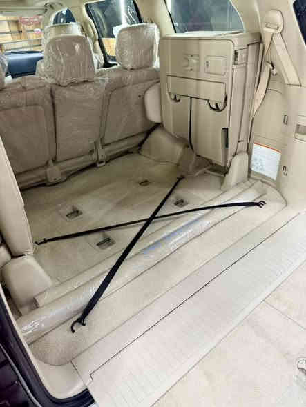 تويتا لاند كروز _ موديل _2020 _  SAS باب اول
موصفات گراند تورينگ. فوول
‎محرك.(.V6)

‎بسم الله الرحمان الرحيم

‎ملاحظه رجائن سياره (بدون مراوس)

تويتا لاند كروز موديل (2020)  
كراند تورينكGXR سياره (6) سلندر
‎سياره كفاله عامه دعاميه لي دعاميه 

‎بدون صبغ +بدون شخت + بدون حالوب 
‎بدون رمل  _ بدون حصوه+حتا دعاميات 

سياره ماشيه (45) الف كيلو فقط حقيقي
٤ اطارات و ويل جديد حلو بدوناي نقص 
‎سياره مواصفات (GXR ) ماشاالله حالو 

‎محرك + گير كل بشرت مامفتوح 
‎بدون صوت + بدون دخان 

‎( مواصفات) 
‎( صلايت + سلاجه كوشنات تدفيه + 
كوشنات كهرباي ٣ دگم _ حاساس خلفي و امامي_ بصمه + + ٨ ارباگ + مرايات شفط + لايتات زينون+سندوق شفت+كيج ليكزز+داغل بيجى +دابل اكسل شحن موبايل)

‎تحويل بشرت مباشر حول كل جديد
سعر (573)$
‎مكان سياره سليمانيه 
‎رقم (***********)
