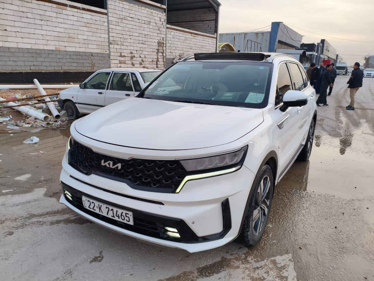 السلام عليكم سورنتوا موديل 2023 بمواصفات البانوراما ماشيه 94الف بيه بارد مثل ما موضح بالصوره مستعجل على بيعتها سعرها ٢٨٠ وبيها مجال للاستفسار الاتصال على ***********
