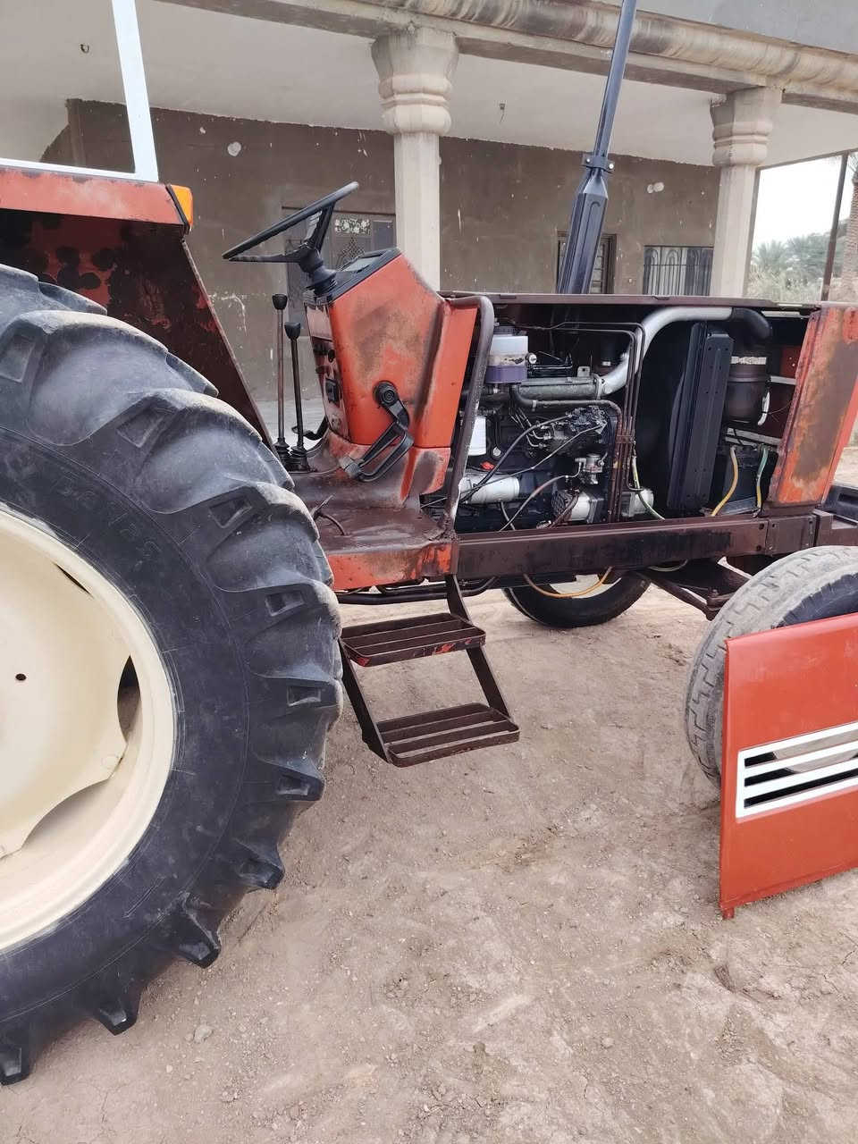 سلام عليكم مكينه فيات البيع  780رقم سنويه وبيه وكاله رقم ***********
