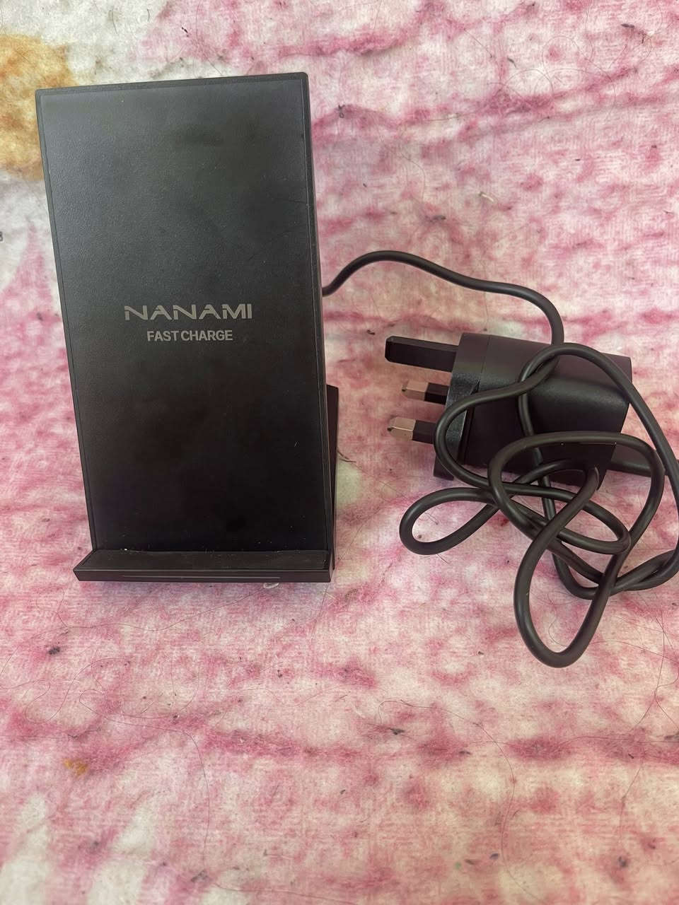 قاعدة شحن لاسلكي سريع للموبايل
السعر 15
يوجد توصيل


**إذا كنت صاحب هذا الإعلان وتريد حذفه لأي سبب، رجاءا أرسل رسالة إلى الدعم الفني**