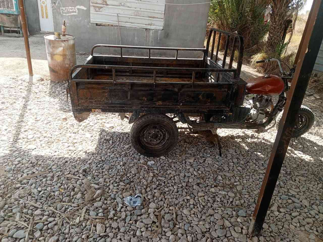 سلام للبيع دايون مديل، 14 كلك محرك 20 نضيف اكسل جديد تأيرات جديده بدي نضيف ركبه  كفاله السعر 550 وبيه مجال اتصل وتدلل مكاني بابل حمزة الغربي خيكان ***********
