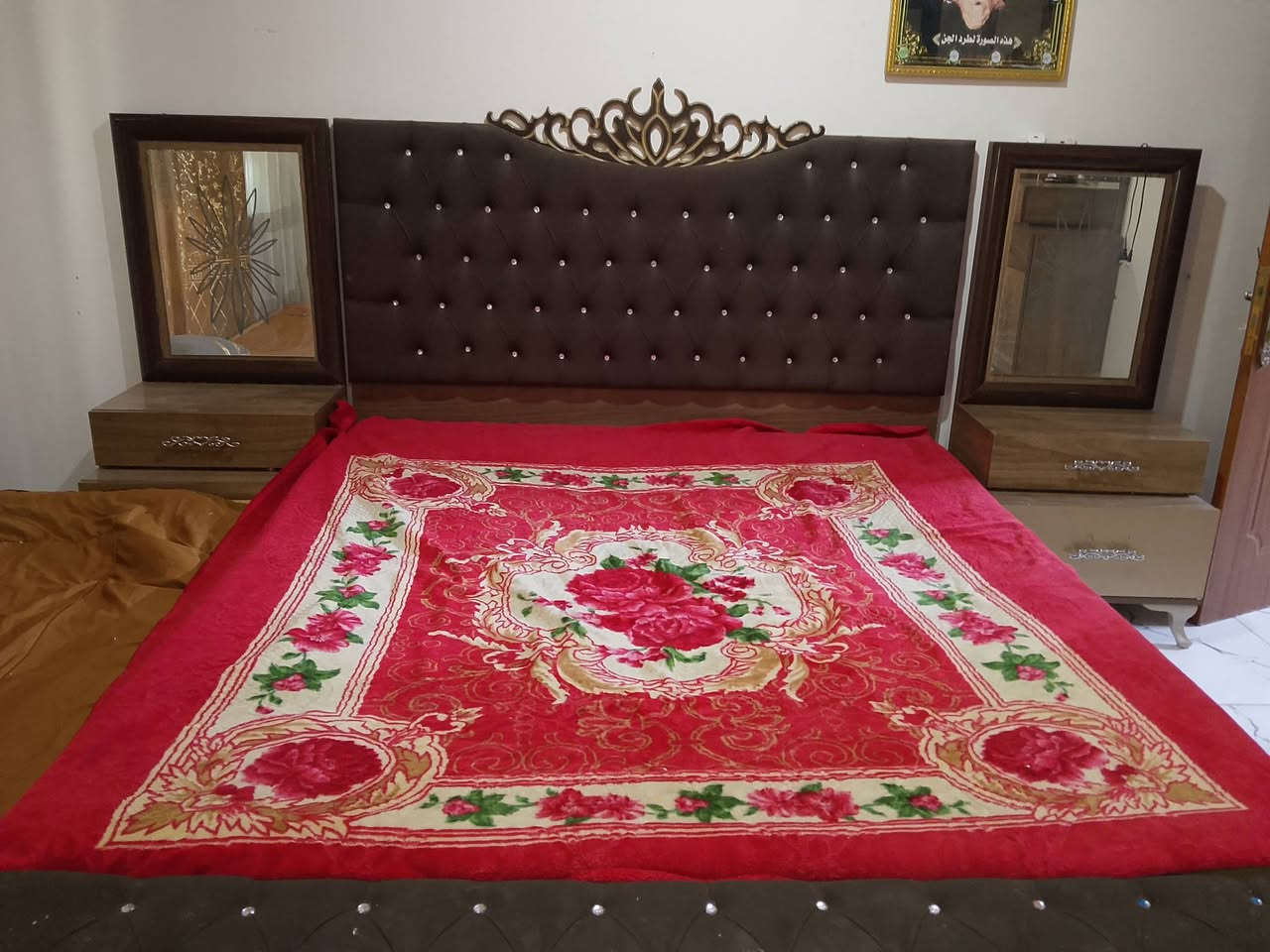 السلام عليكم غرفه تركيا البيع سعر600
مكان بغداد الحسينيه 
***********
