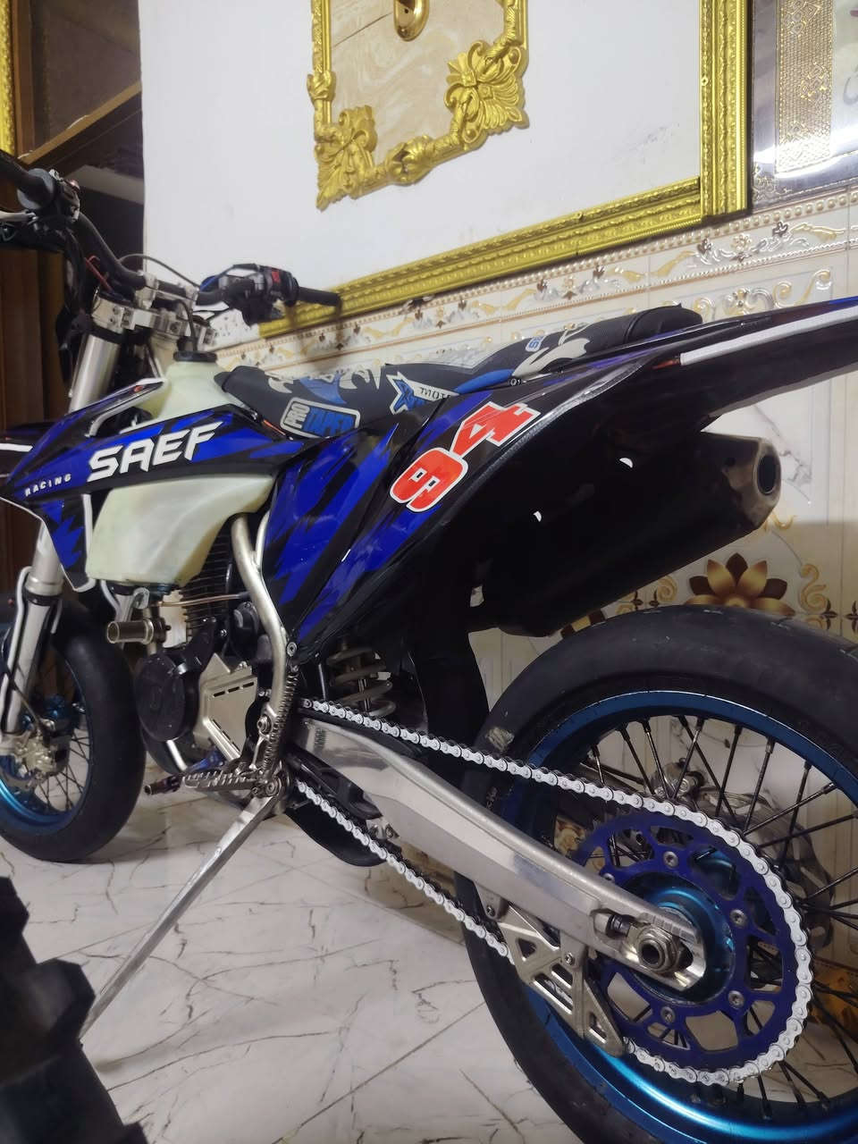 السلام عليكم
قفاز KTM مكينة 250 موديل 2024 مكاني بغداد متواجد خاص ***********

