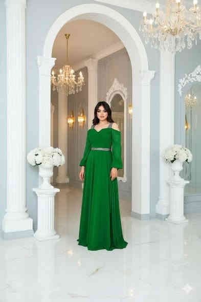 السلام عليكم بمناسبة افتتاح شركتنة الجديدة سوينا عرض اي فستان تشترينه نوديلج هدية وي الفستان اما موبايل او محبس ذهب او ايباد او ندزلها غراض كوزمتك 20 قطعة مكياج و2 ادوات اخرى او فستان كلشش حلوو يعني هدية قيمتها اقل شي 100 الف  وتفحص الطلب امام المندوب اذا ماوصلتها الهدية ترجعا بدون دفع اي اجور كاول شراء لها راسلينه علا واتساب وندزلج الموديلات وختاري الموديل ***********
